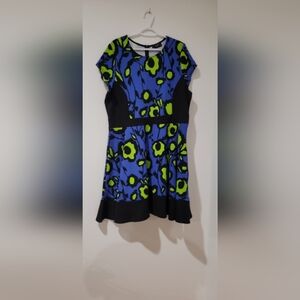 AX PARIS CURVE SIZE 22Floral Blue and Green Sleeveless Dress